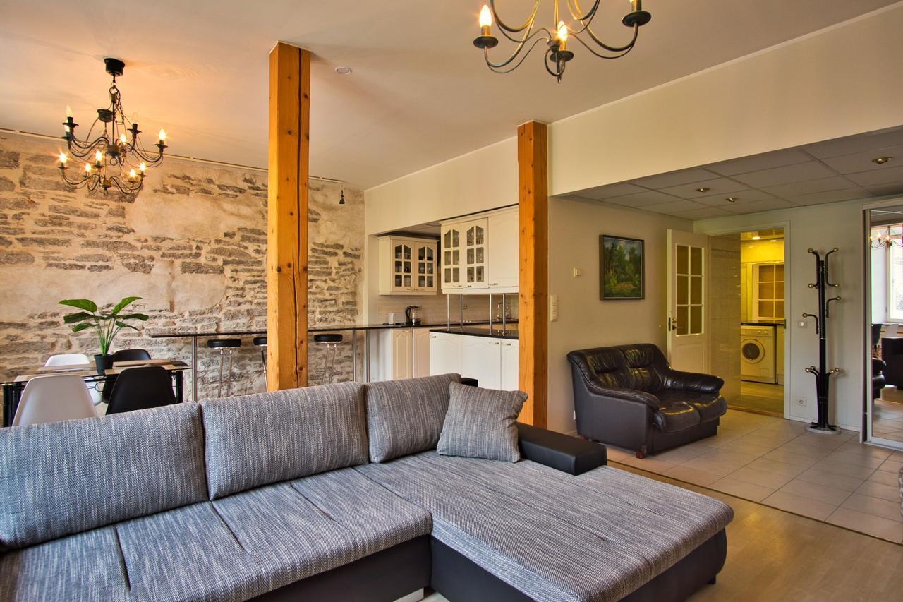 Dream Stay - Old Town Church View Apartment With Sauna Tallinn Exterior foto